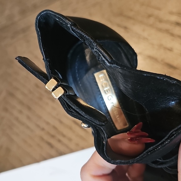 Black Strap Heels Size 7 BCBGeneration - Picture 10 of 11